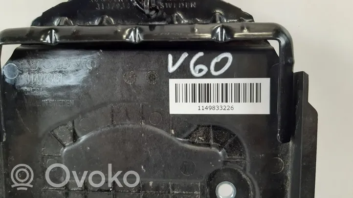 Volvo V60 Podstawa / Obudowa akumulatora 
