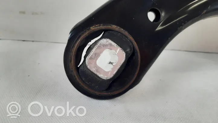 Volvo XC40 Braccio di controllo sospensione anteriore 31658402