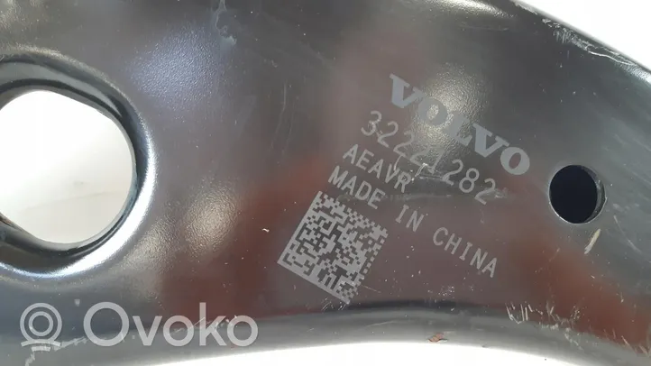 Volvo XC40 Braccio di controllo sospensione anteriore 32221282