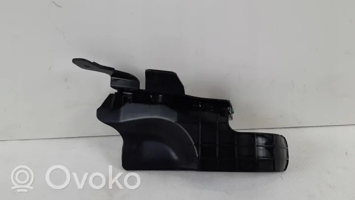 Volvo V60 Panel wykończeniowy błotnika 31497985