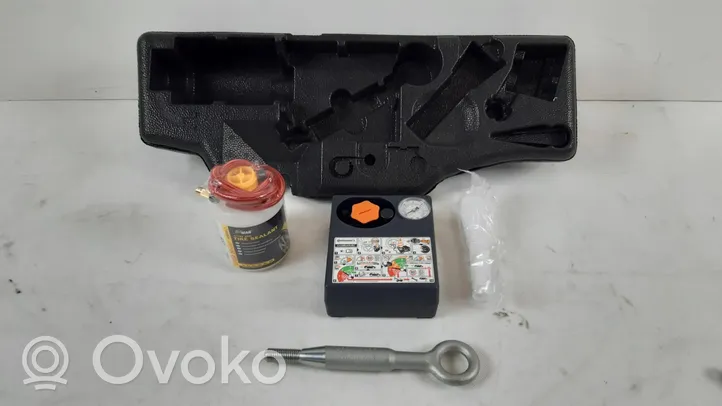 Volvo V60 Kit d’outils 