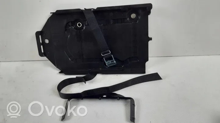 Volvo V60 Battery box tray 