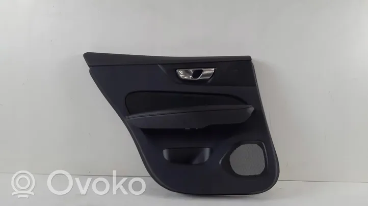 Volvo V60 Apmušimas galinių durų (obšifke) 