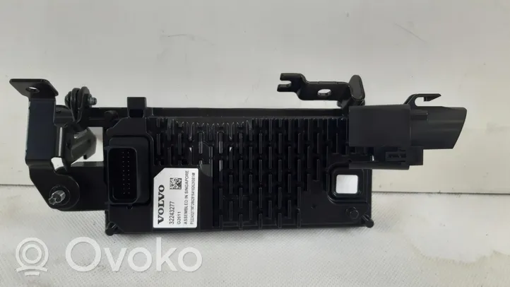 Volvo V60 Capteur radar de distance 32243277