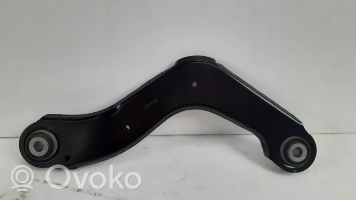 Volvo XC40 Braccio di controllo sospensione anteriore 32221134