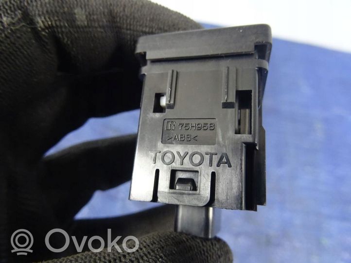 Toyota RAV 4 (XA40) Set di interruttori 1D111223G
