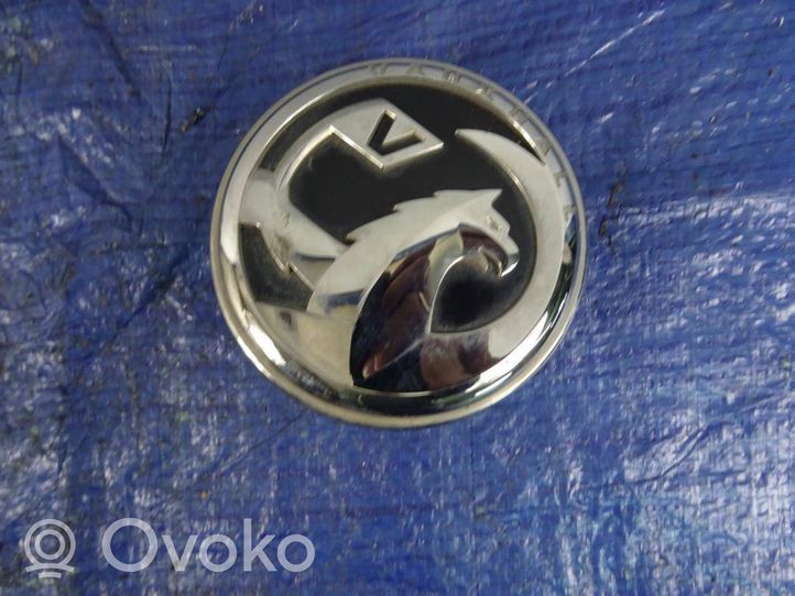 Opel Corsa F Takaluukun/tavaratilan luukun ulkokahva 9830092980