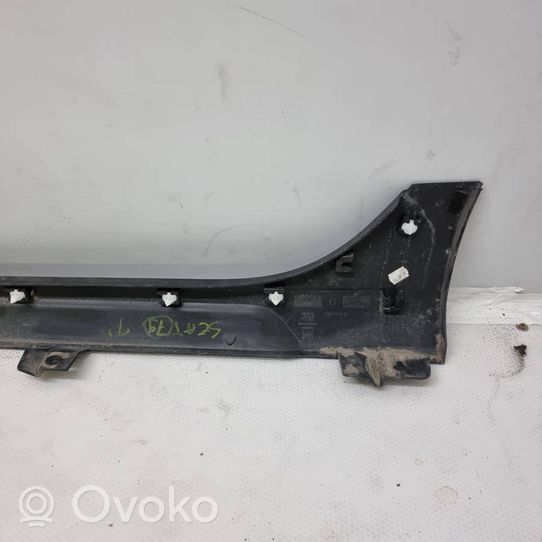 Seat Arona Slenkstis 6F9853852