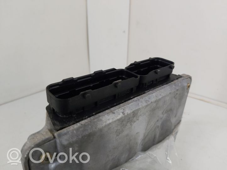 Opel Zafira A Engine control unit/module ECU 0281010268