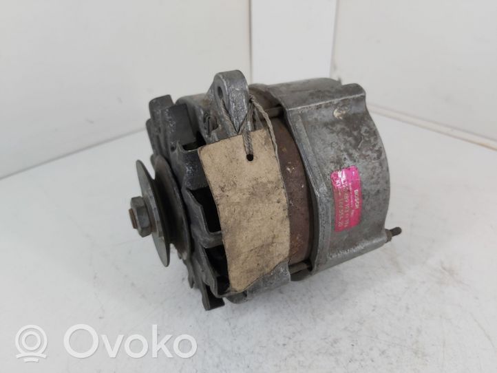 Peugeot 305 Alternator 0120489193