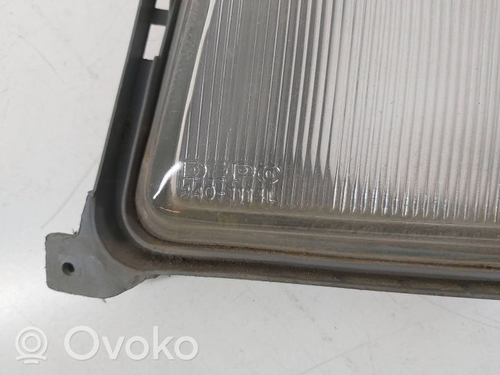 Mercedes-Benz E W124 Klosze lamp przednich 60828305