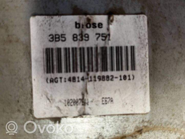 Volkswagen PASSAT B5 Takaoven manuaalinen ikkunan nostin 3B5839751