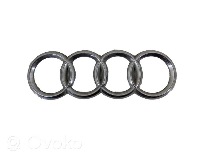 Audi A8 S8 D3 4E Logo/stemma case automobilistiche 4E0853742