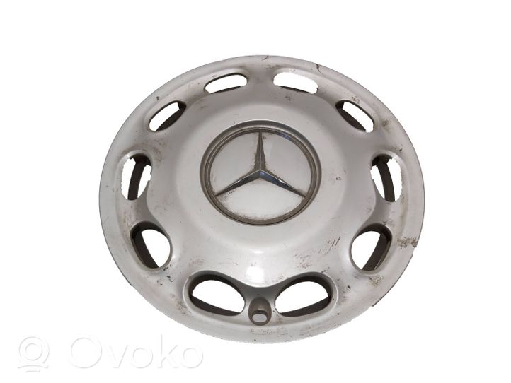 Mercedes-Benz E W210 Mozzo/copricerchi/borchia della ruota R15 1684010124