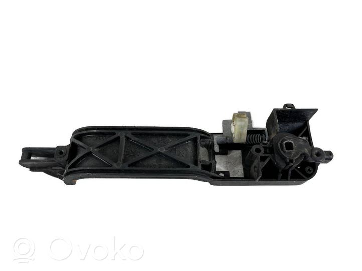 Ford Focus Klamka zewnętrzna drzwi przednich XS41A224A36AH10