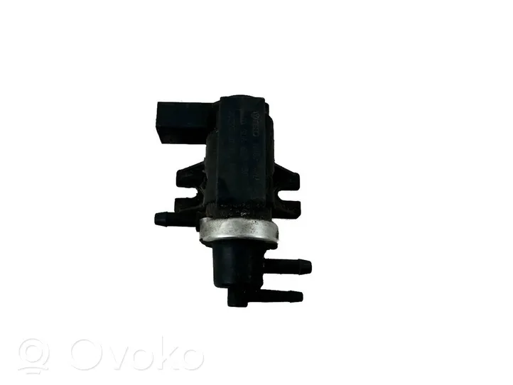 Volkswagen PASSAT B5.5 Turbo solenoid valve 1J0906627750