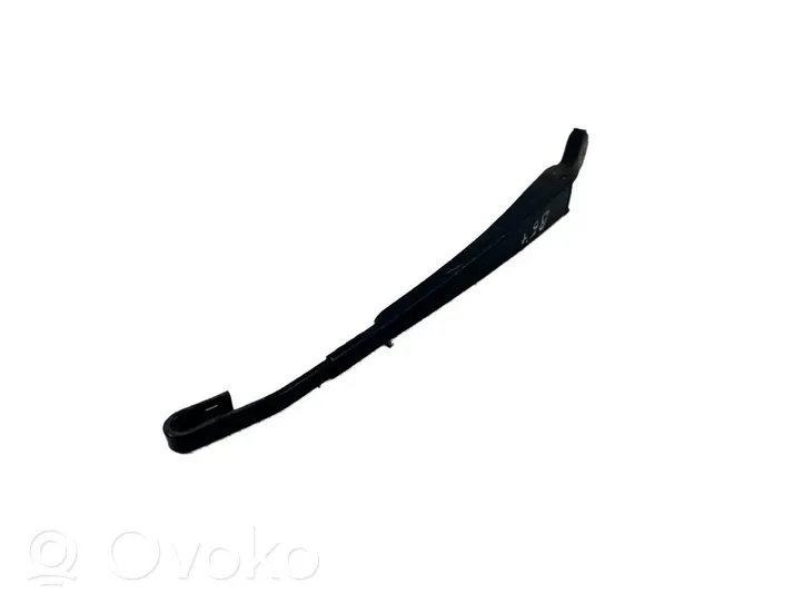 Volkswagen PASSAT B5.5 Rear wiper blade arm 3B9955707A