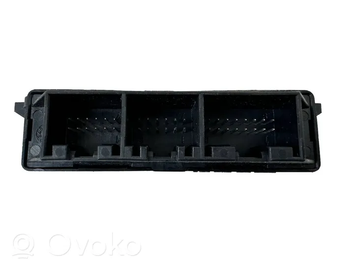 Audi A4 S4 B6 8E 8H Unité de commande, module PDC aide au stationnement 8Z0919283A