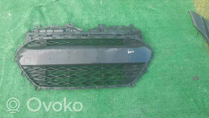 Hyundai i10 Garniture de radiateur 86569-B9000