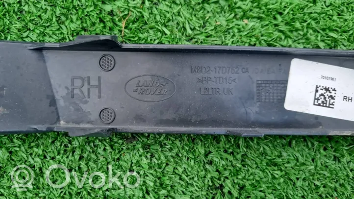 Land Rover Evoque II Modanatura della barra di rivestimento del paraurti anteriore M8D2-17D752CA