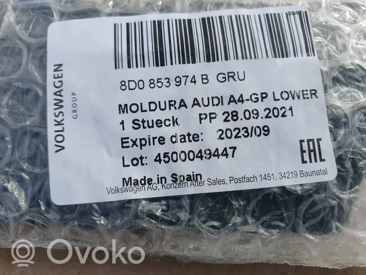 Audi A4 S4 B5 8D Listwa / Nakładka na błotnik przedni 8D0853974B