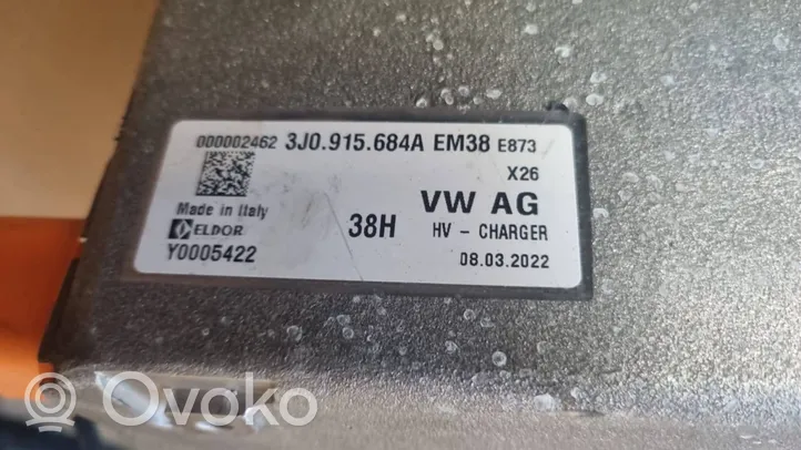 Volkswagen Golf VIII Pakrovėjas akumuliatorius (papildomas) 3J0915684A