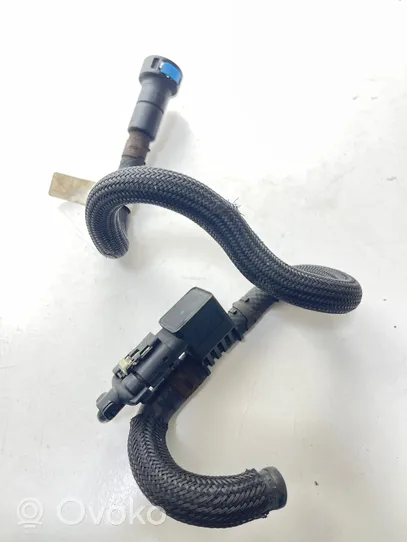 BMW X5 E70 Kraftstoffdrucksensor 8514518