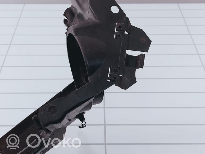 BMW 7 E38 Kita variklio skyriaus detalė 227372