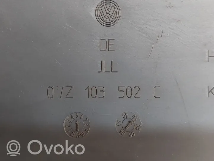 Volkswagen Touareg I Variklio dangtis (apdaila) 