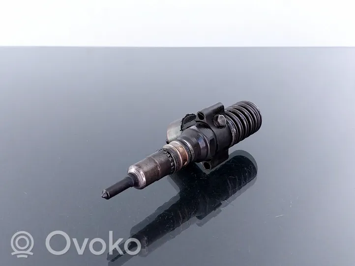 Volkswagen Touran I Injecteur de carburant 0414720404