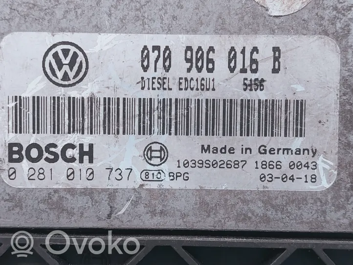 Volkswagen Phaeton Engine control unit/module 0281010737