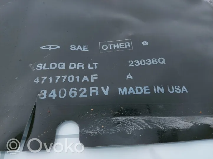 Chrysler Grand Voyager IV Aizmugurējo durvju skaņas izolācija 