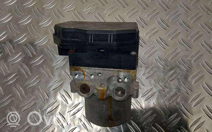 Toyota RAV 4 (XA40) ABS-pumppu 4454042312