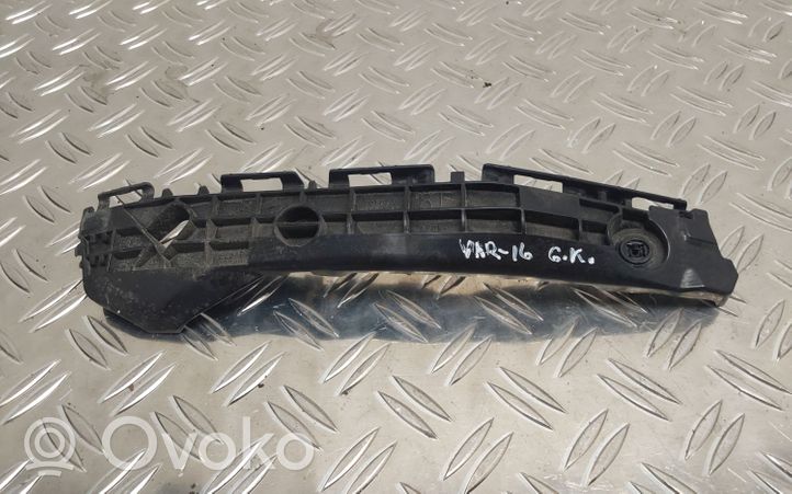 Toyota Yaris Uchwyt / Mocowanie zderzaka tylnego 525760D260