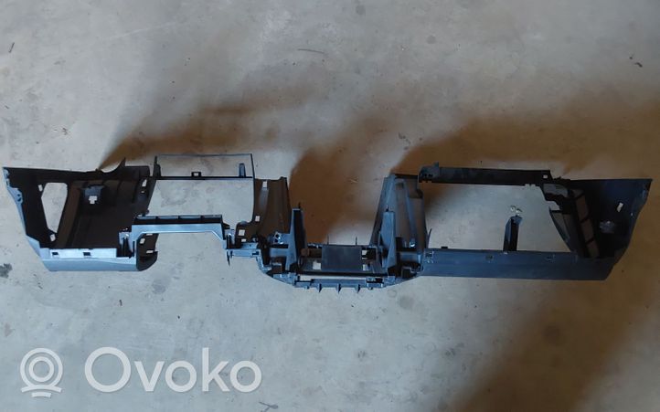 Toyota Corolla Verso AR10 Tableau de bord 55303OF010