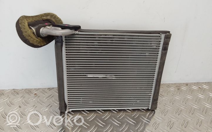 Toyota Prius+ (ZVW40) Oro kondicionieriaus radiatorius (salone) 