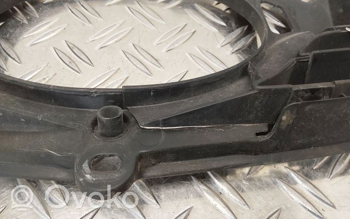 Toyota Prius (XW30) Maskownica / Grill / Atrapa górna chłodnicy 5311147020