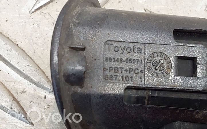 Toyota Avensis T270 Pysäköintitutkan anturi (PDC) 8934105010