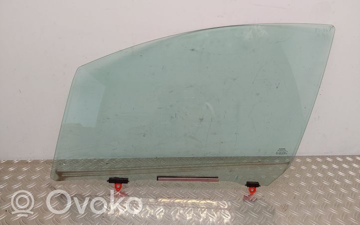 Toyota Yaris Front door window glass four-door 