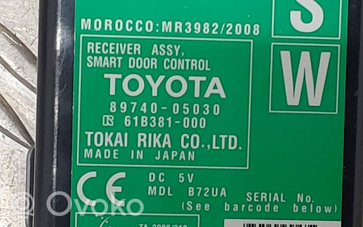 Toyota Avensis T270 Oven ohjainlaite/moduuli 8974005030