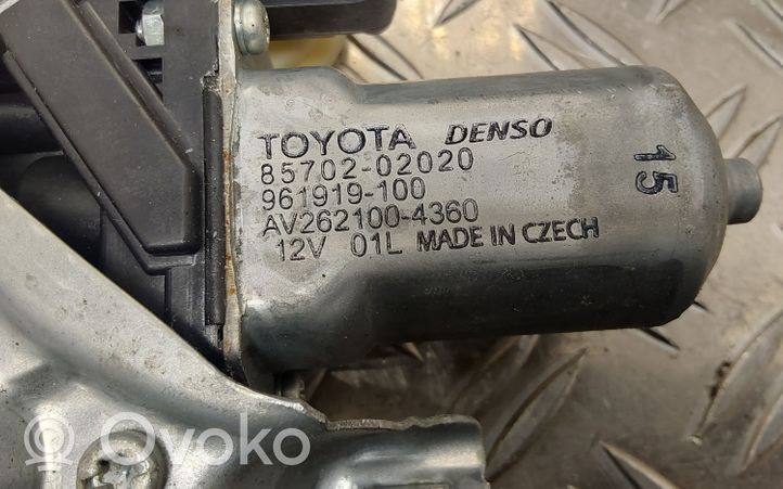 Toyota Avensis T270 Takaoven ikkunan nostomoottori 8570202020