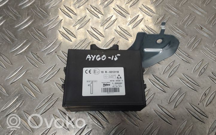 Toyota Aygo AB40 Door control unit/module 897400H030