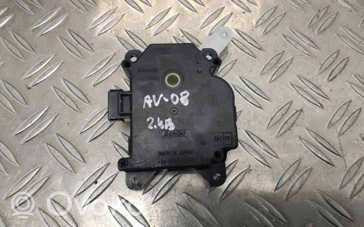 Toyota Avensis T250 Moteur / actionneur de volet de climatisation 0637008680