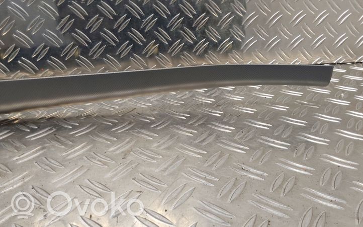 Toyota Avensis T250 Rivestimento del pannello 5547505010