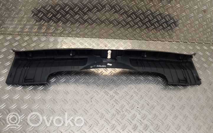 Toyota Verso Protector del borde del maletero/compartimento de carga 647160F020