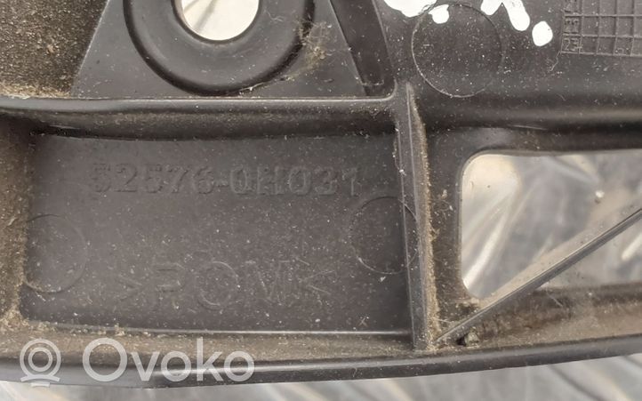 Toyota Aygo AB40 Support de pare-chocs arrière 525760H031