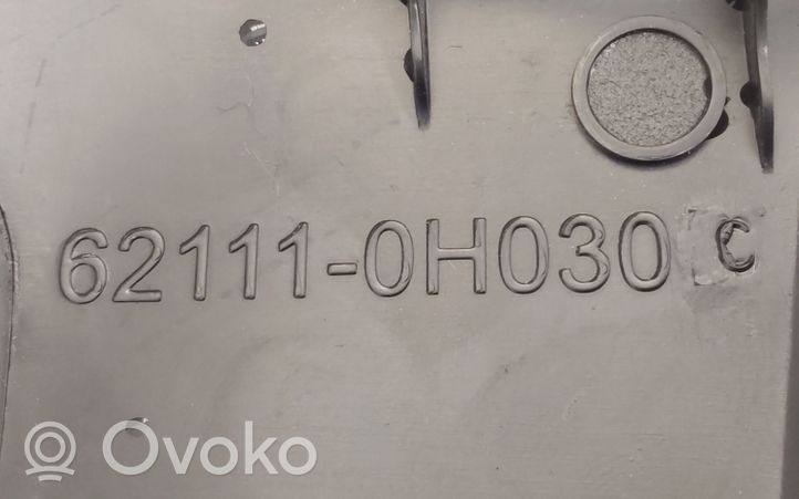 Toyota Aygo AB40 Inne części wnętrza samochodu 621110H030