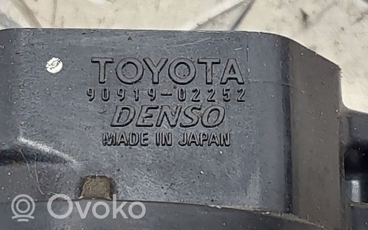 Toyota Verso Bobine d'allumage haute tension 9091902252