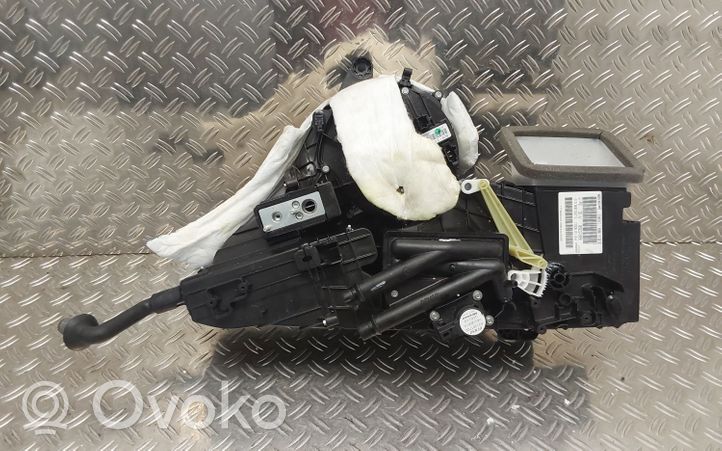 Toyota Proace Sisälämmityksen ilmastoinnin korin kokoonpano 9808153580