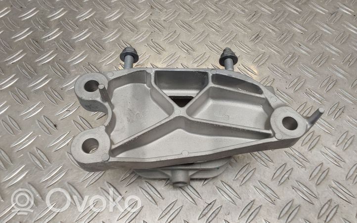 Citroen C4 III e-C4 Supporto di montaggio del motore 9826533880